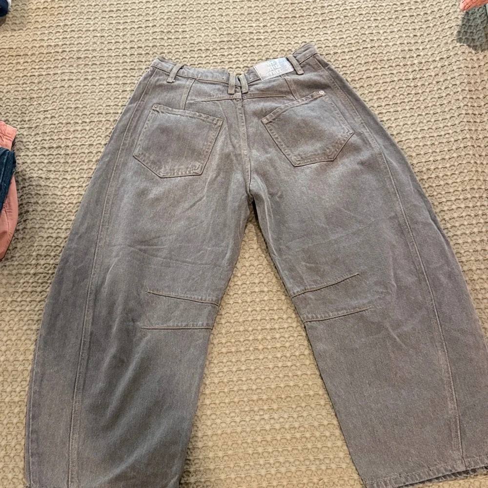 Free People good luck mid rise barrel leg jeans in archive grey - Picture 6 of 7